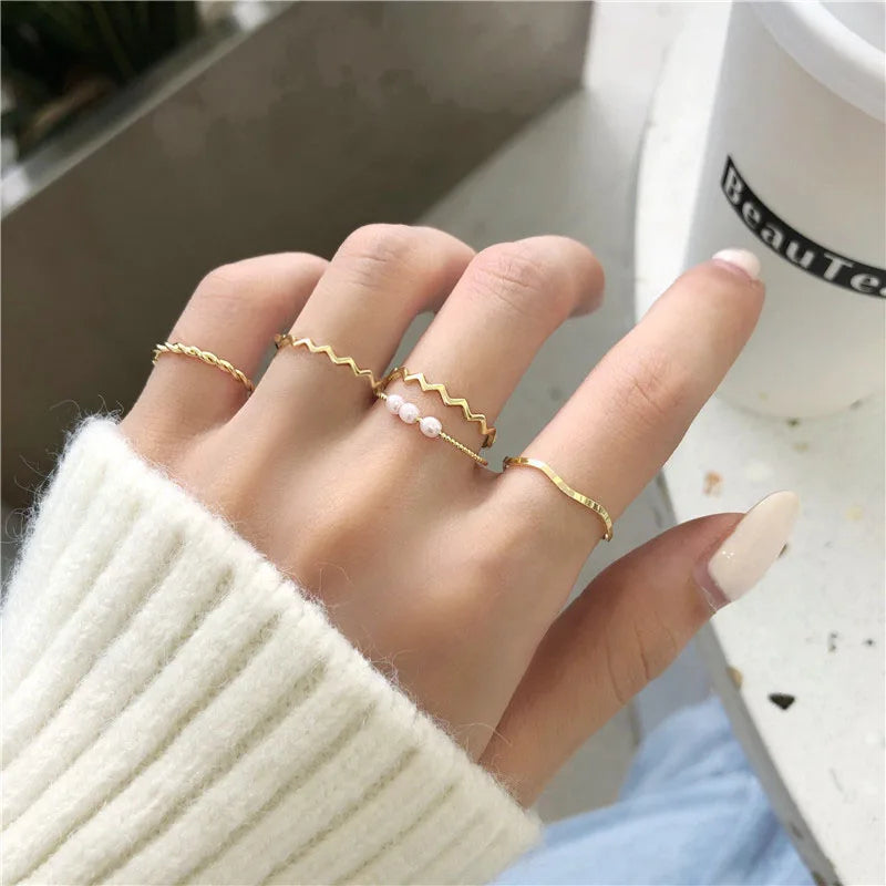 5pcs/set Women Rings Set New Boho Style Wave Shape Rings Gold Color Metal Open Rings Imitation Pearls Fingers Accessories