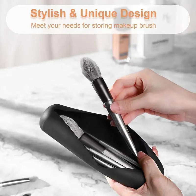 Trendy Travel Makeup Brush Holder, Silicon Material Portable For Getting Ready, Travelling, Cosmetic Case Makeup Organizers