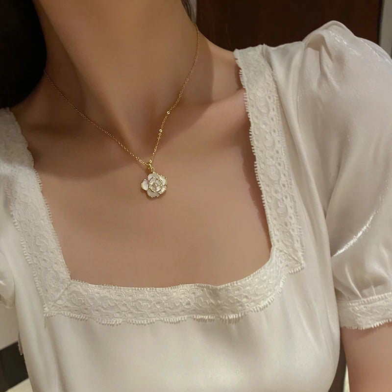 French Romantic Elegant White Enamel Camellia Flower Pendant Necklace 2023 Women's Fashion Jewelry Luxury Accessories For Girls