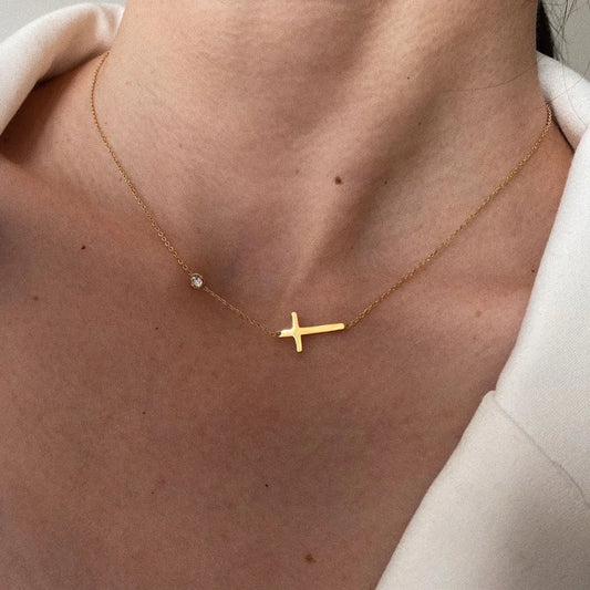 XIYANIKE 316L Stainless Steel Necklace for Women Vintage Style Gold Color Cross Shape Women's Necklace Ladies Jewelry Party Gift